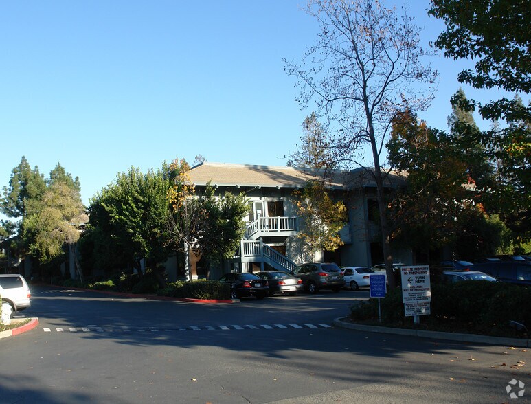 Primary Photo Of 2255 Ygnacio Valley Rd, Walnut Creek Medical For Lease