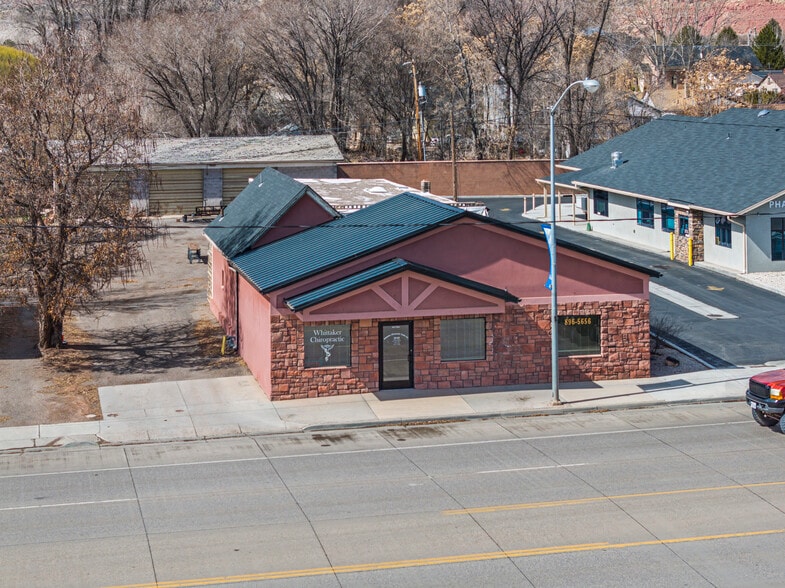 More Photos Of 458 Main st, Richfield Freestanding For Sale