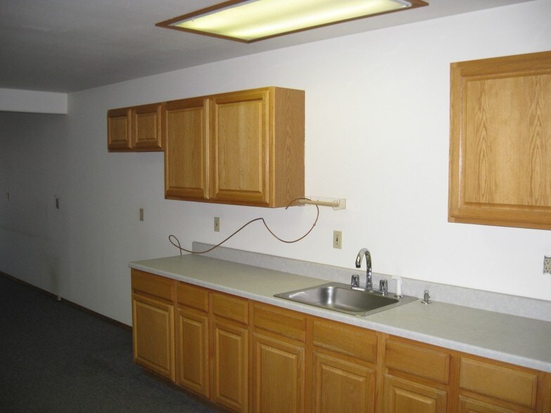 More Photos Of 5513 Highway 348, Delta Warehouse For Sale