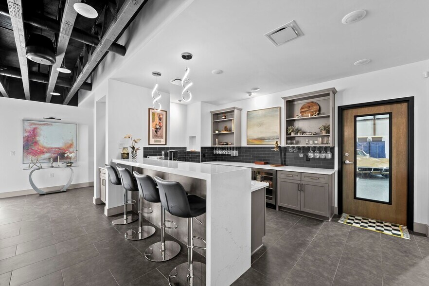 More Photos Of 39 Truss Dr, Boerne Flex For Sale