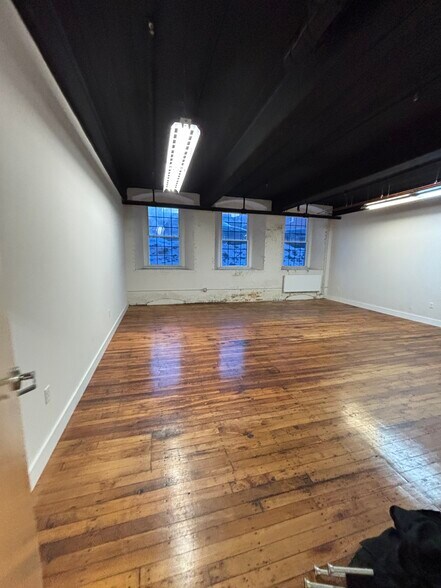 More Photos Of 2 Main St, Biddeford Unknown For Lease