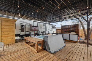 More Photos Of 11983 Cleveland Gibbs Rd, Roanoke Flex For Lease