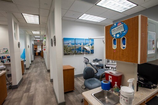 More Photos Of 8440-8460 W Broward Blvd, Fort Lauderdale Freestanding For Sale