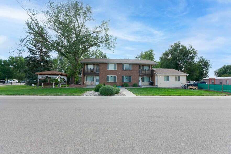 More Photos Of 101 Buckingham St, Fort Collins Apartments For Sale