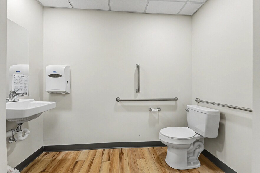 More Photos Of 2195 Cheat Rd, Morgantown Medical For Sale