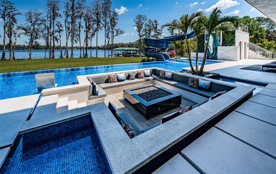 More Photos Of 18725 Jiretz Rd, Odessa Flex For Sale