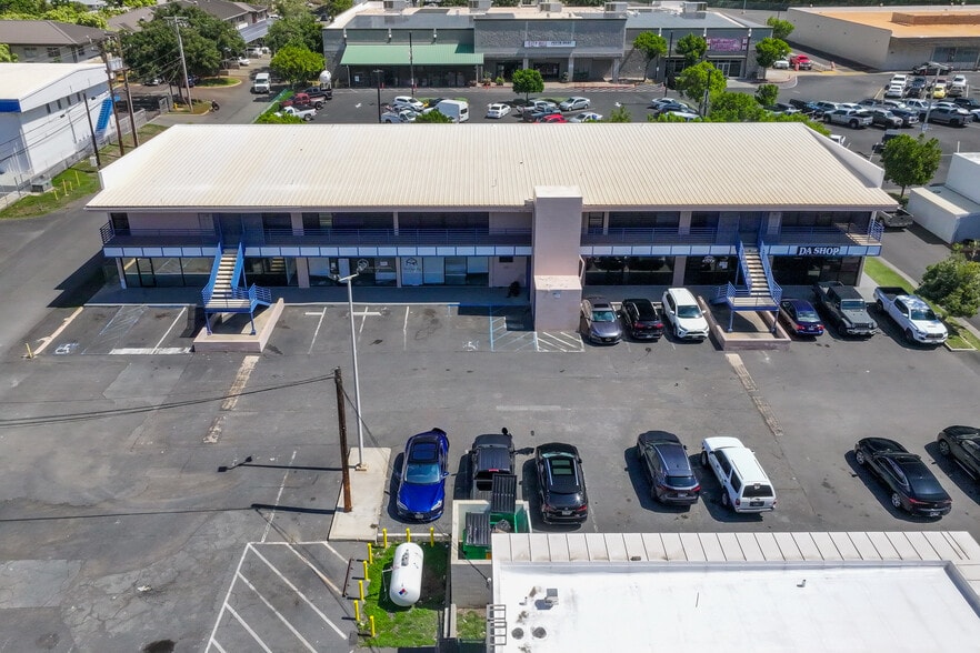 More Photos Of 86-090 Farrington Hwy, Waianae General Retail For Sale