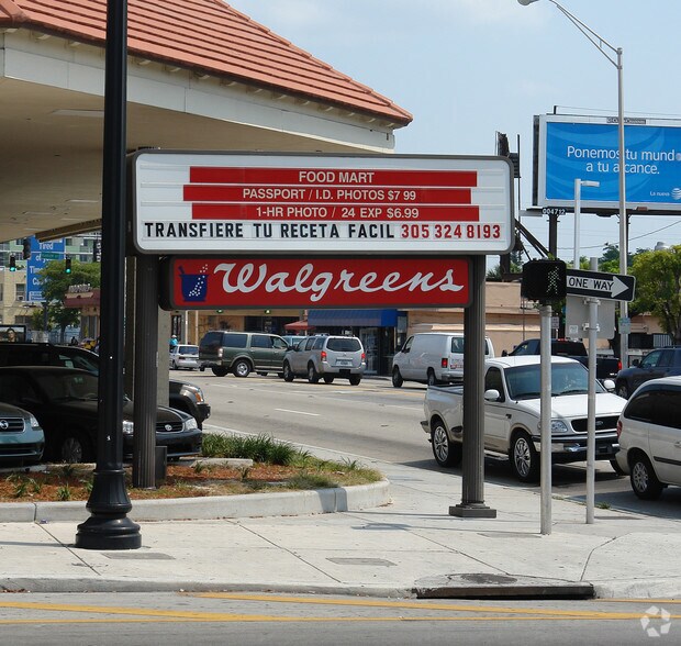 More Photos Of 1201 SW 1st St, Miami Drugstore For Lease