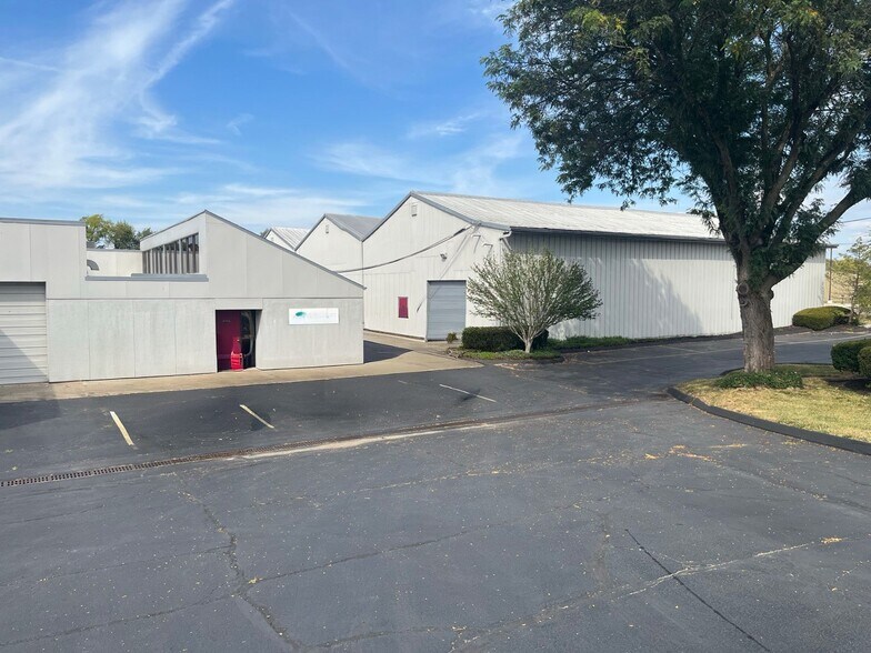 Primary Photo Of 7188 Main St, Newtown Warehouse For Lease