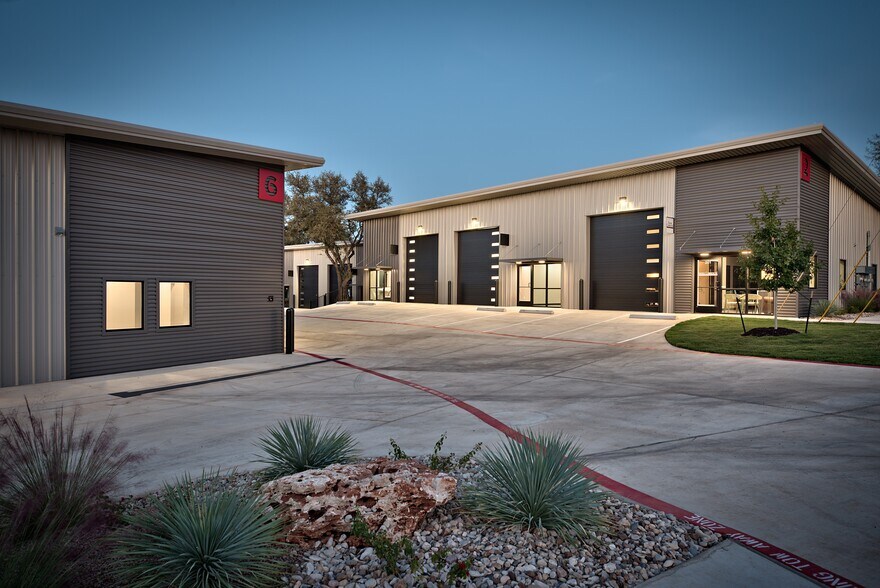 More Photos Of 205 Cantera Way, Georgetown Light Distribution For Sale