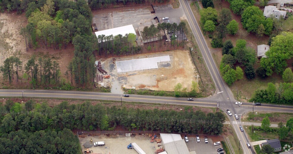 More Photos Of 2401 S Alston Ave, Durham Warehouse For Lease