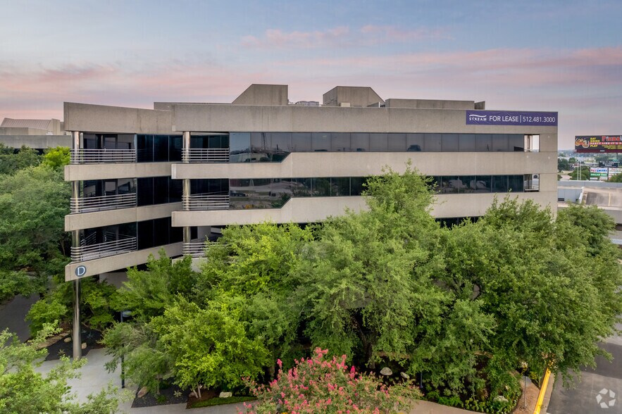 More Photos Of 11044 Research Blvd, Austin Unknown For Lease