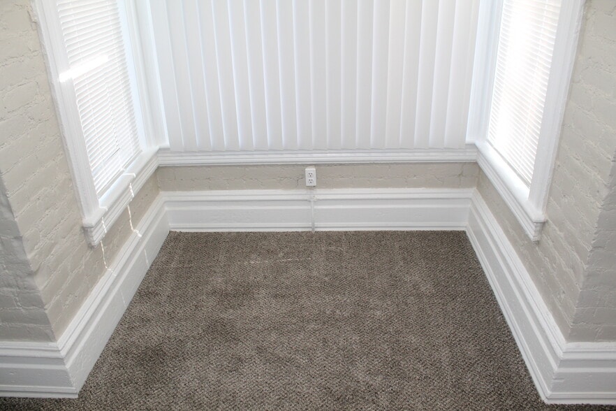 More Photos Of 3025-3027 S Adams Ave, Ogden Apartments For Sale