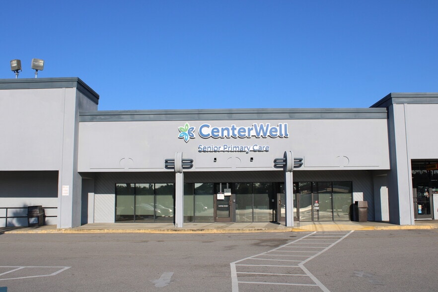 More Photos Of 1600-1638 Airport Blvd, West Columbia Unknown For Lease
