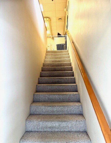 More Photos Of 34 Sullivan Rd, North Billerica Warehouse For Lease