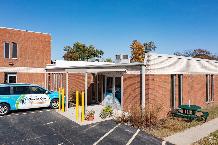 More Photos Of 2650-2680B Indian Ripple Rd, Beavercreek Unknown For Lease