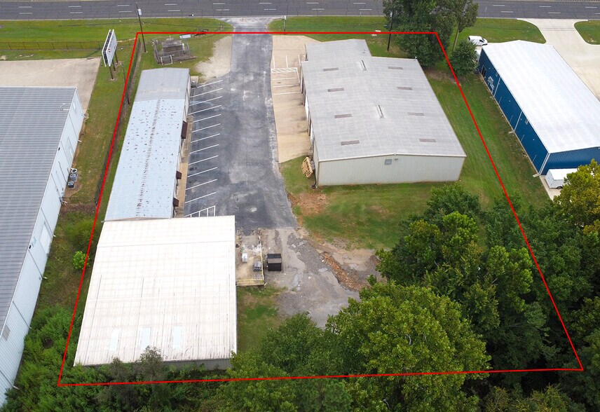More Photos Of 13306 State Highway 110 S, Tyler Warehouse For Sale
