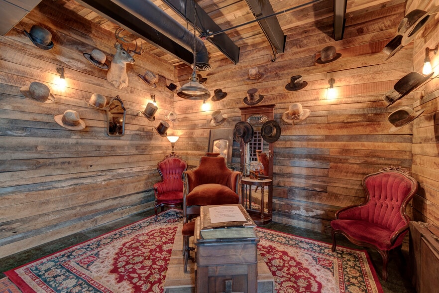 More Photos Of 114-116 17th Ave S, Nashville Office For Sale