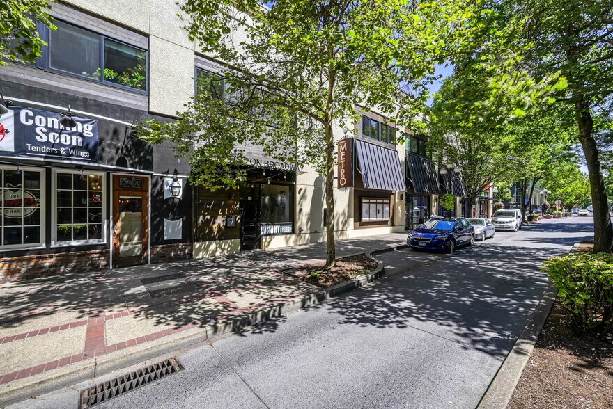 More Photos Of 45 W Broadway, Eugene Storefront Retail Residential For Lease