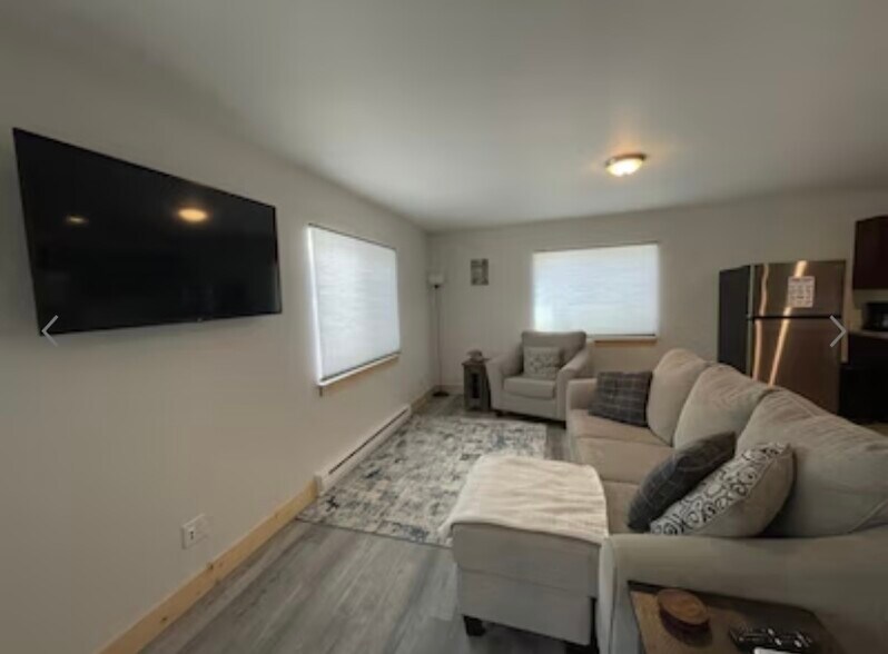 More Photos Of 301 Spring St, Gardiner Apartments For Sale