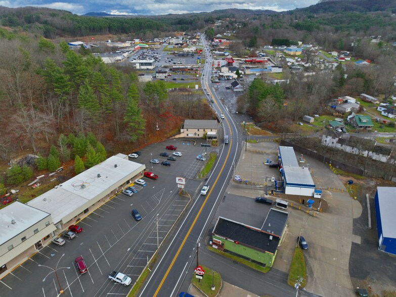 More Photos Of 725 Ritter Dr, Daniels Storefront Retail Office For Lease