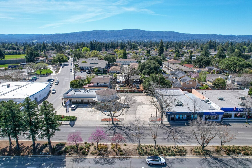 More Photos Of 1313 W El Camino Real, Mountain View Freestanding For Sale