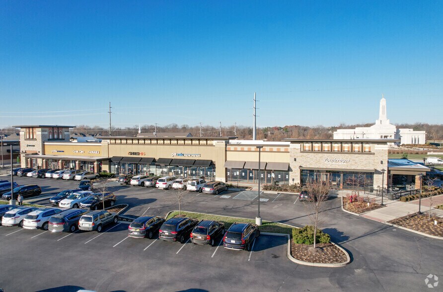 More Photos Of 11503 Spring Mill Rd, Carmel General Retail For Lease