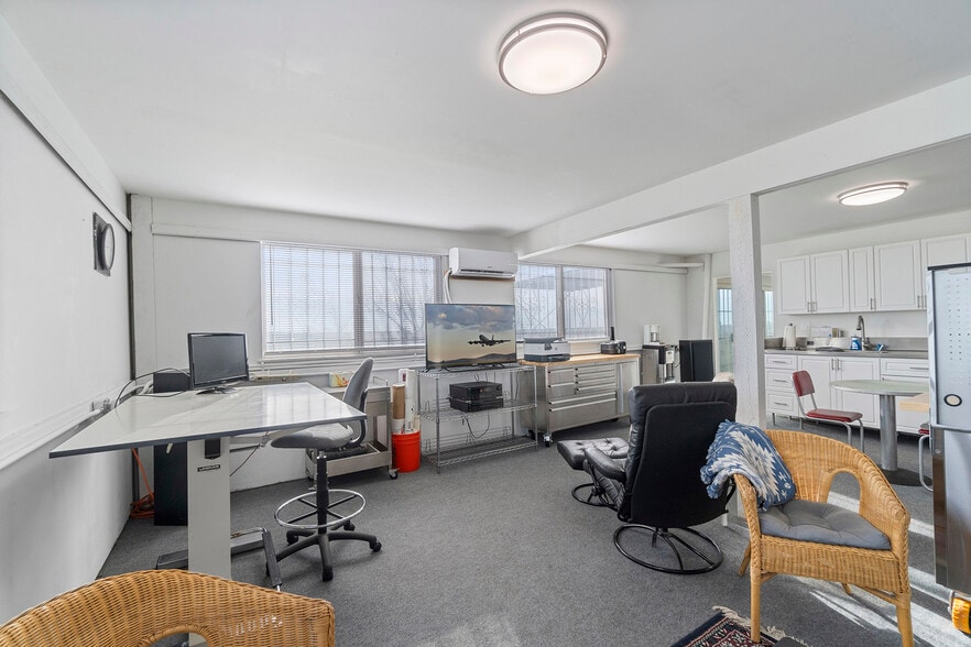 More Photos Of 50342 Brown Rd E, Sprague Specialty For Sale