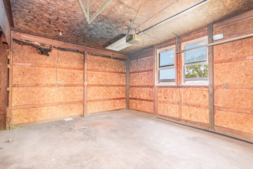 More Photos Of 113 Main St, Christiansburg Restaurant For Sale