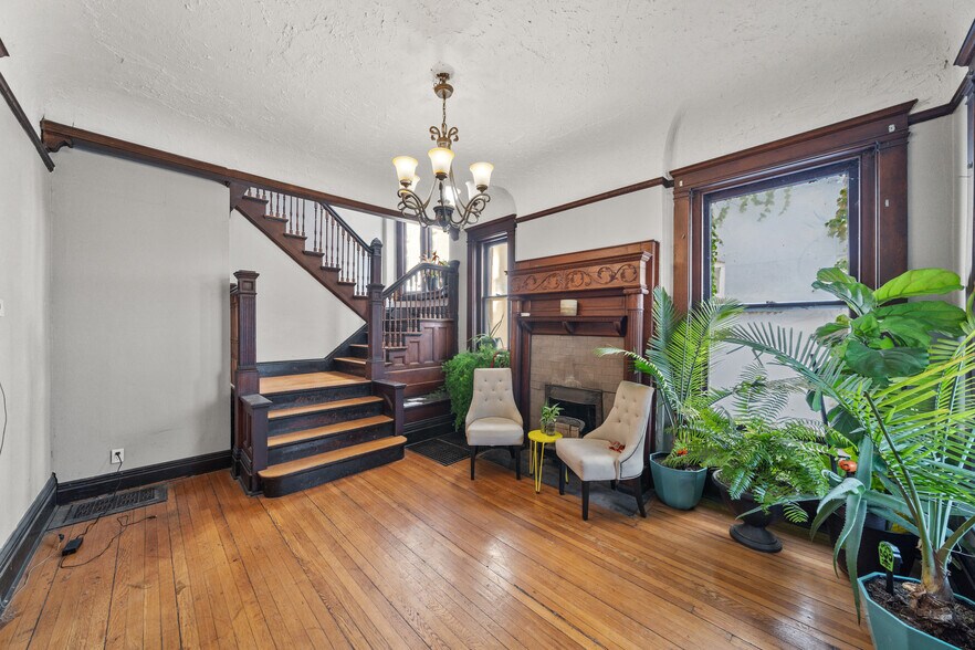 More Photos Of 3826 Warwick Blvd, Kansas City Apartments For Sale