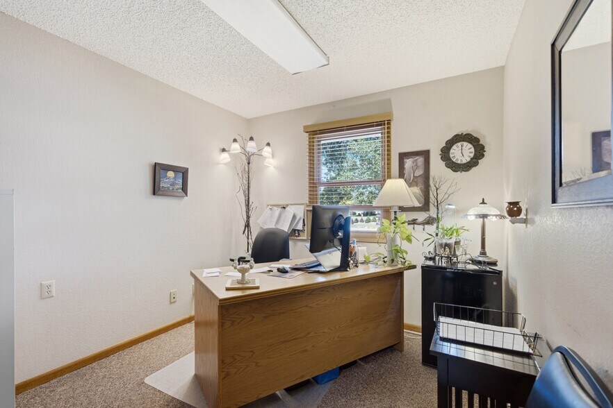 More Photos Of 2802 Madison Square Dr, Loveland Medical For Sale