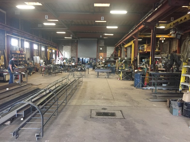 More Photos Of 154 N Cedar St, Hazleton Manufacturing For Sale