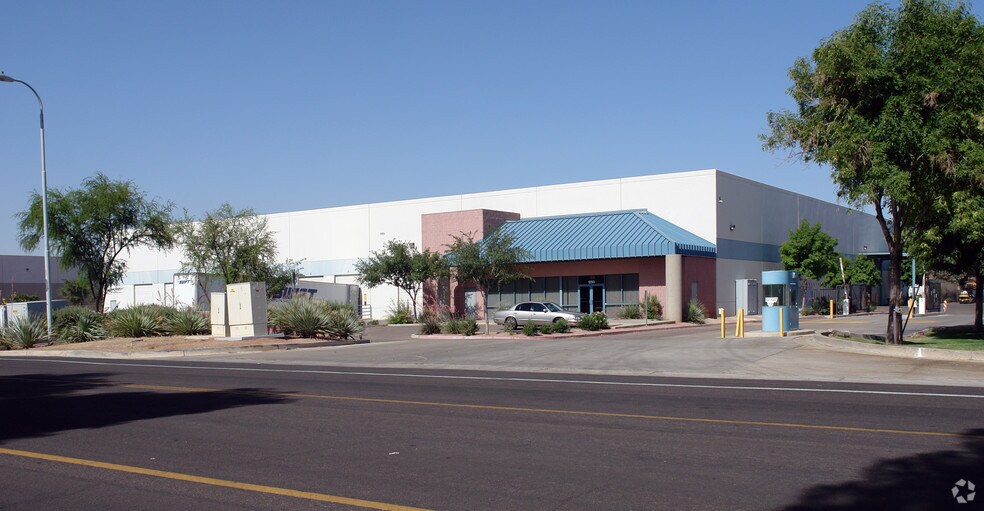 More Photos Of 1300 N Fiesta Blvd, Gilbert Manufacturing For Lease