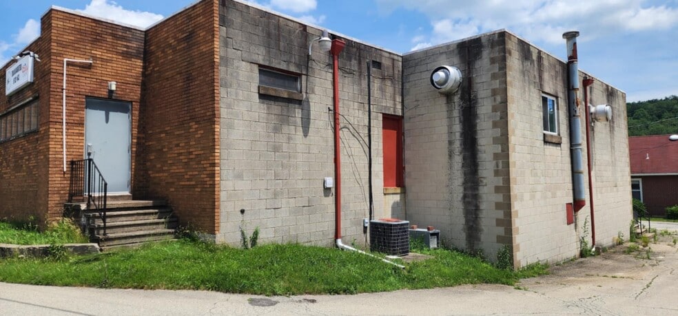 More Photos Of 14 Bridge St, Scottdale Lodge Meeting Hall For Sale