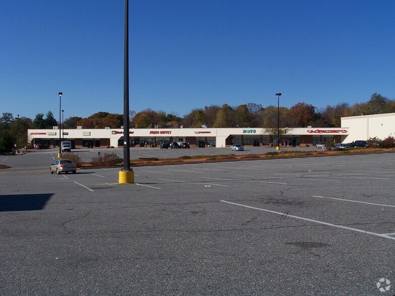 More Photos Of 472 Lincoln St, Worcester Drugstore For Lease