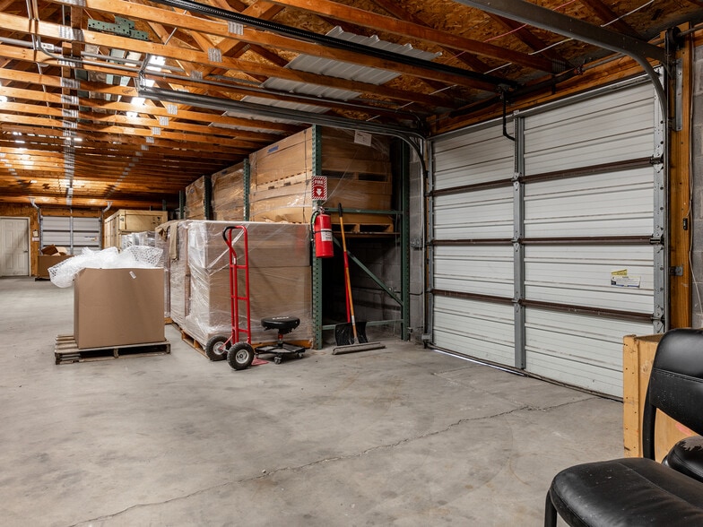 More Photos Of 14535 US Route 60, Milton Manufacturing For Sale