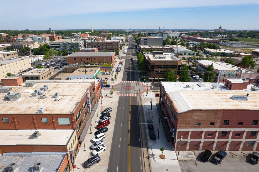 More Photos Of 914 N Broadway Ave, Oklahoma City Office Residential For Lease