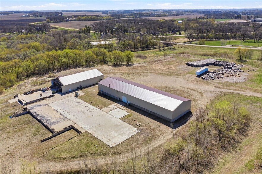 More Photos Of 24104 755th Ave, Albert Lea Warehouse For Sale
