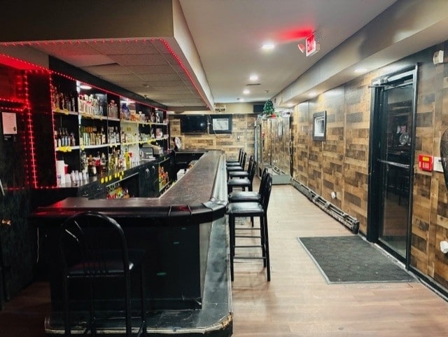 More Photos Of 80 Montgomery St, Paterson Bar For Sale