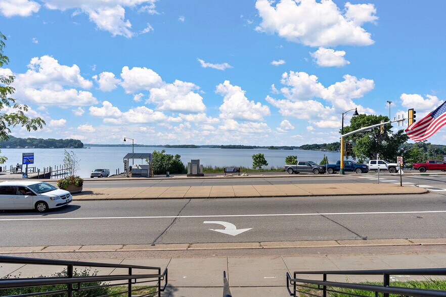 More Photos Of 4100 Shoreline Dr, Spring Park Apartments For Sale