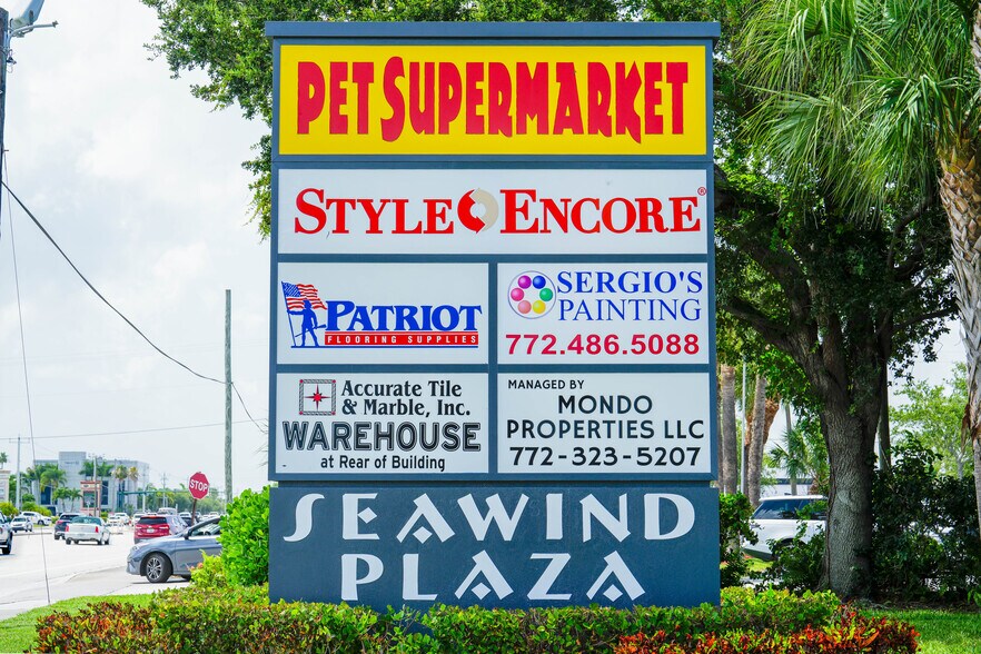 More Photos Of 2585-2605 SE Federal Hwy, Stuart Unknown For Lease