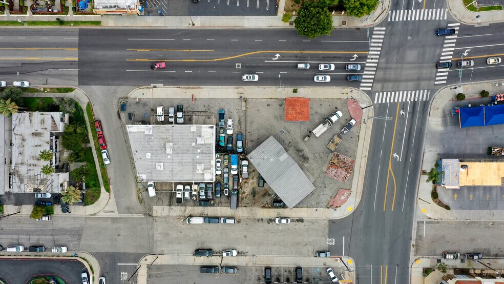 More Photos Of 14609 S Meyer St, San Fernando Auto Repair For Lease