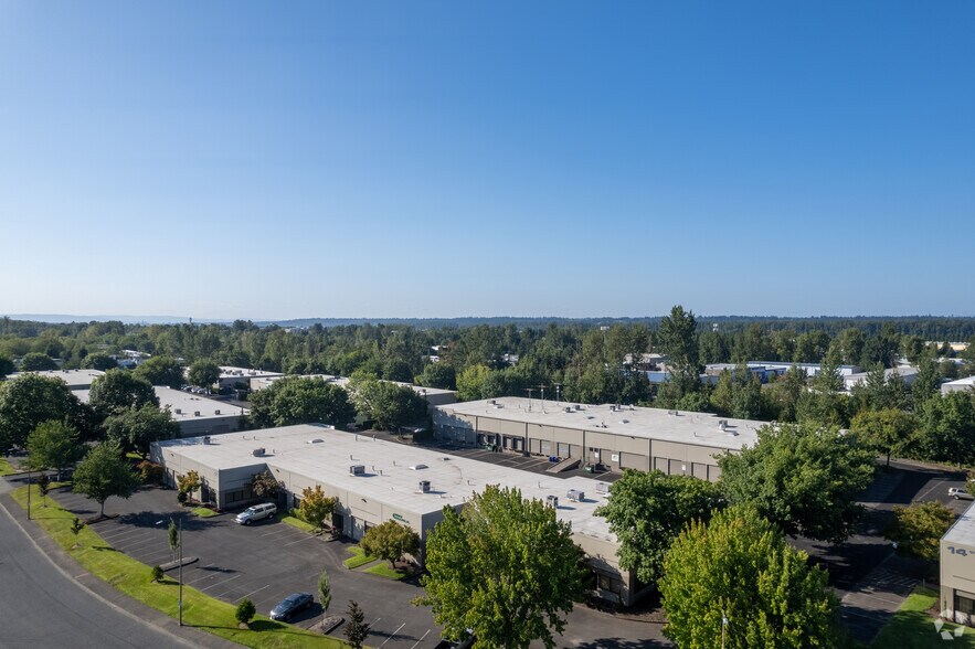 More Photos Of 4900-4916 NE 122nd Ave, Portland Unknown For Lease