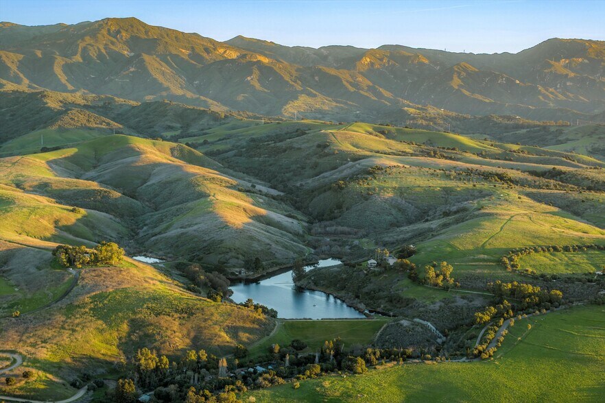 More Photos Of 1000 Calle Real, Goleta Land For Sale