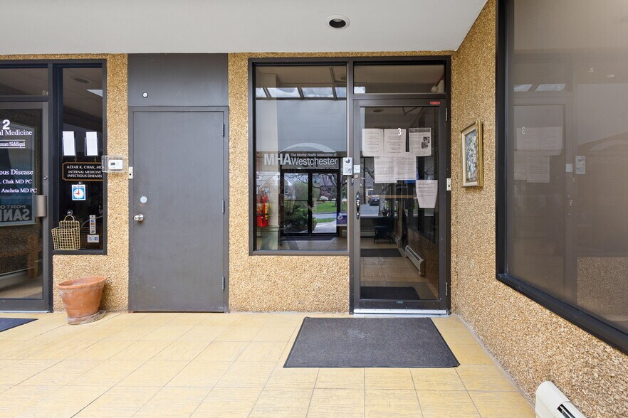 More Photos Of 311 N Midland Ave, Nyack Medical For Lease