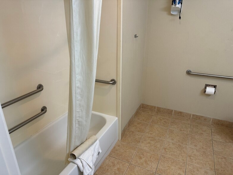 More Photos Of 1604 Monterey St, San Luis Obispo Hotel For Sale