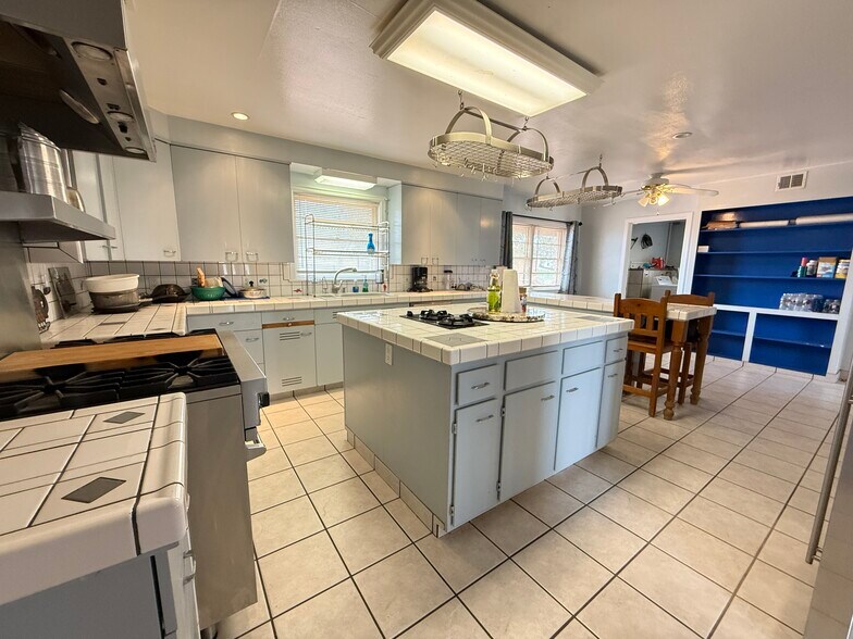 More Photos Of 8610 HWY 17, Balmorhea Specialty For Sale