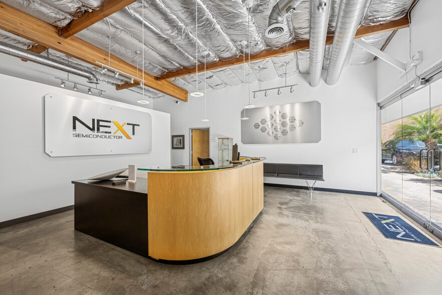 More Photos Of 4115 Sorrento Valley Blvd, San Diego Office For Sale