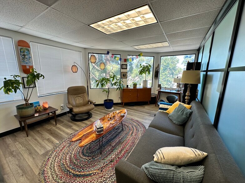 More Photos Of 2900 Bristol St, Costa Mesa Loft Creative Space For Sale