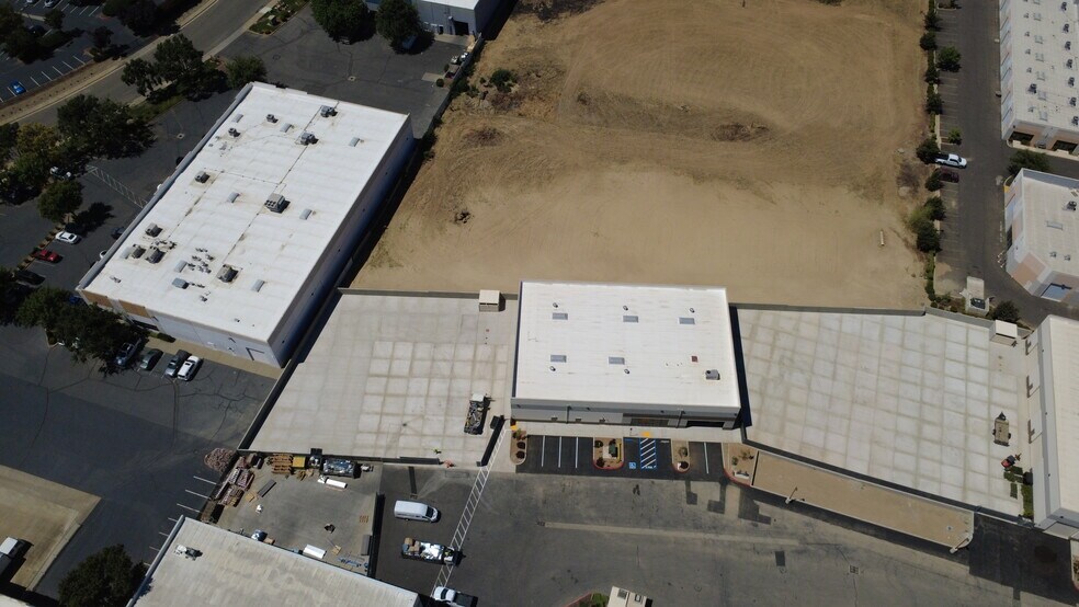 More Photos Of 3740 Happy Ln, Sacramento Warehouse For Lease